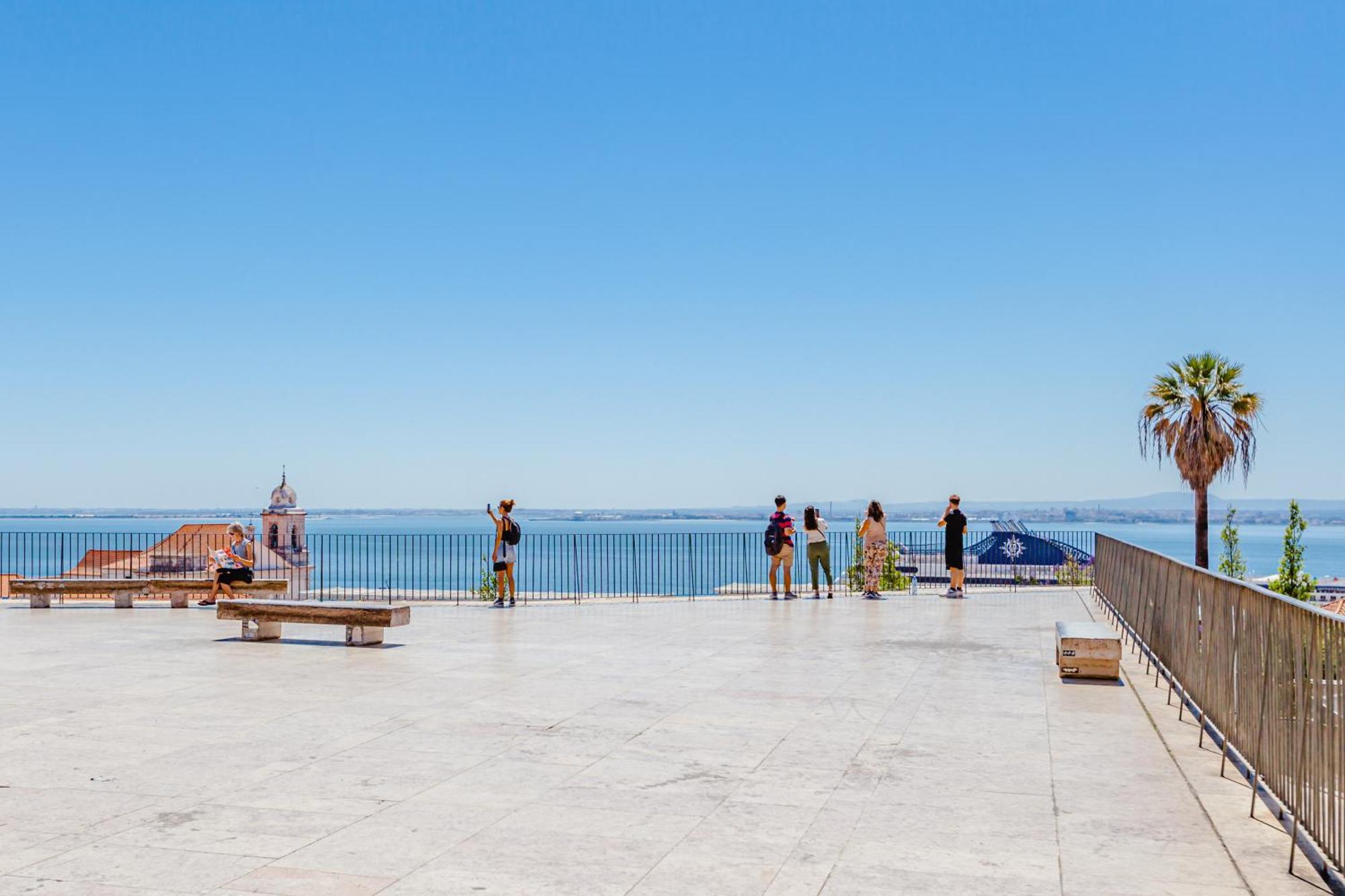 Visit Lisbon4Fun - Alfamaアパートメント エクステリア 写真